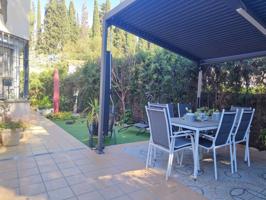 Encantadora casa pareada de 3 dormitorios en urbanización Jardines del tenis, Mijas Pueblo. photo 0