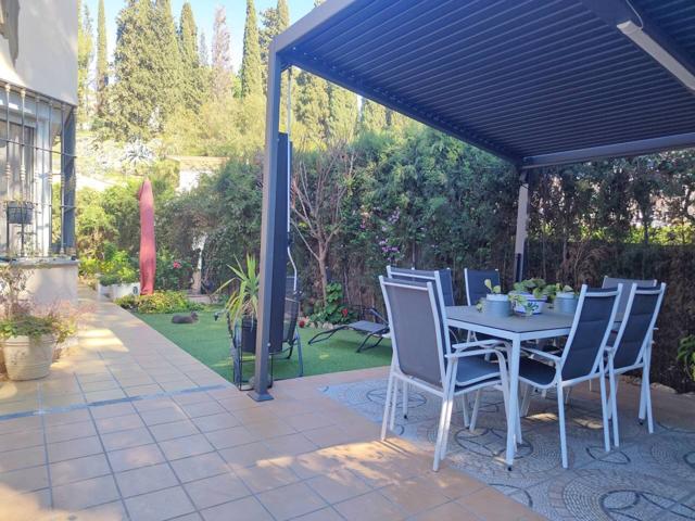 Encantadora casa pareada de 3 dormitorios en urbanización Jardines del tenis, Mijas Pueblo. photo 0