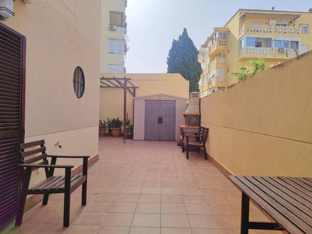 Piso de 2 dormitorios con una terraza extensa en el corazón de Torremolinos. photo 0