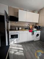 Piso en venta en Madrid de 61 m2 photo 0