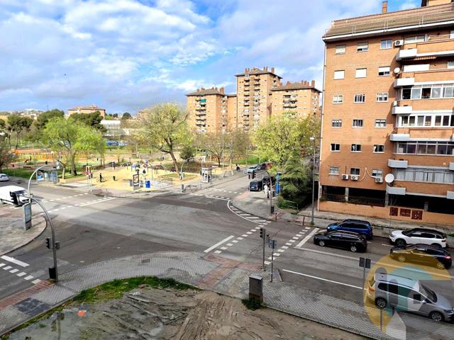 Piso en venta en Madrid de 105 m2 photo 0