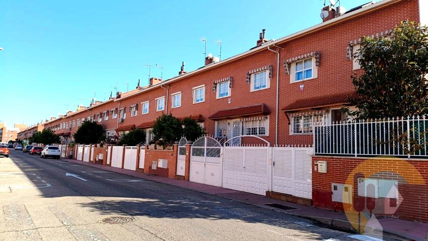 Casa - Chalet en venta en Alcalá de Henares de 255 m2 photo 0