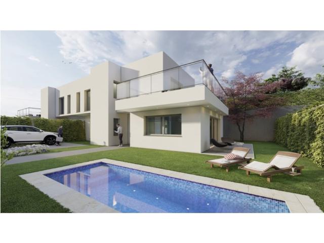 Unifamiliar Separadas En venta en Torrelodones photo 0
