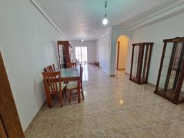 SE VENDE FABULOSO PISO EN PILAR DE LA HORADADA photo 0