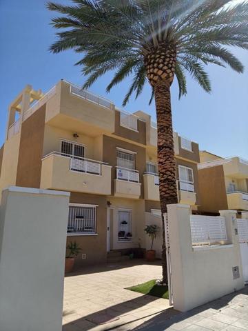 SE VENDE CHALET EN LAS HIGUERICAS TORRE DE LA HORADADA photo 0