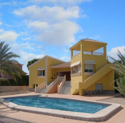 Casa En venta en Playa Del Esparto-Veneziola, La Manga Del Mar Menor photo 0