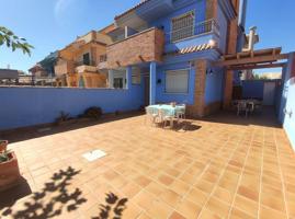 SE VENDE CHALET ADOSADO EN TORRE DE LA HORADADA photo 0