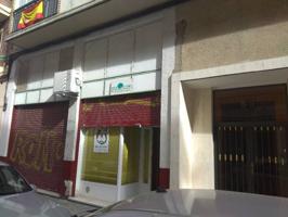 LOCAL INSTALADO junto a la calle María Moliner de unos 100 metros útiles por 550€ mensuales photo 0