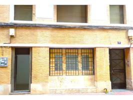 Local en venta o alquiler en el distrito del Casco Histórico photo 0