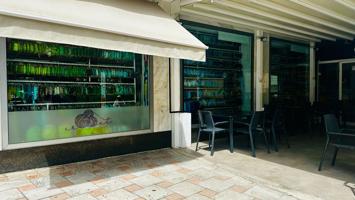 Local En venta en Fuengirola photo 0