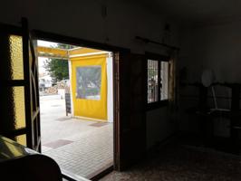 Local En venta en Torremolinos photo 0