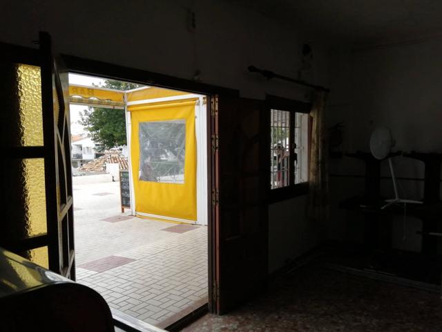 Local En venta en Torremolinos photo 0