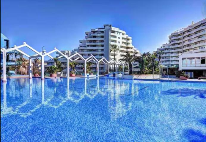 Piso En venta en Benalmádena photo 0