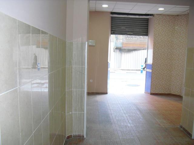 Local En venta en Marmoles photo 0