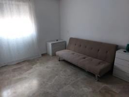 Piso En venta en El palo photo 0