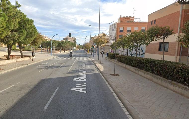 Local En venta en Alacant-Alicante photo 0
