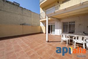 Piso con gran terraza en Calella Centro photo 0