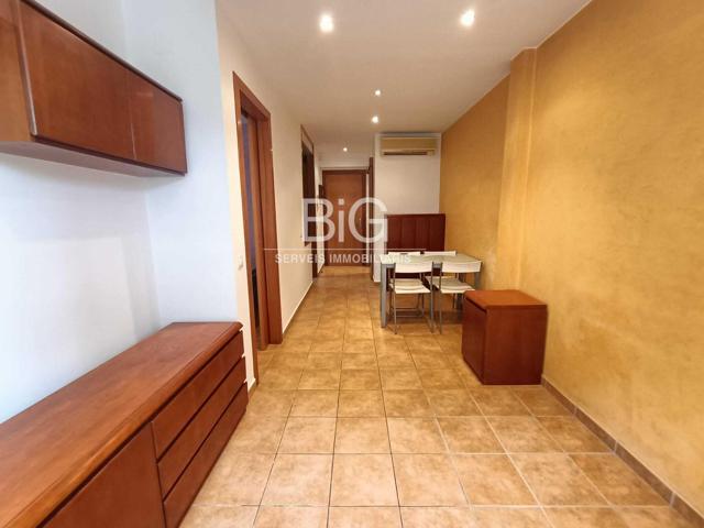 ¡Oportunidad Única en Mataró! Apartamento en Eixample photo 0