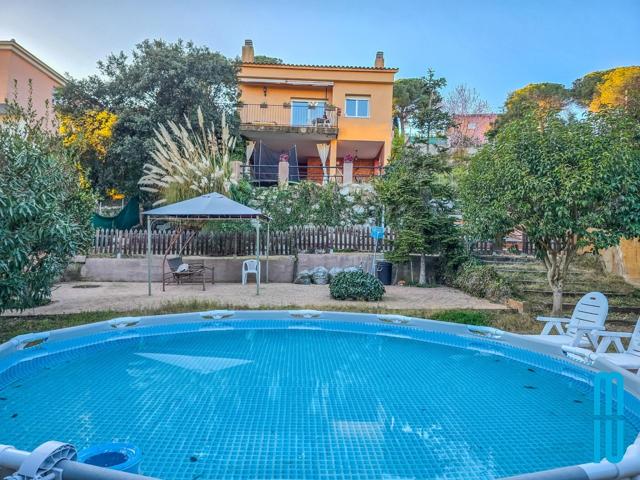ESPECTACULAR CASA A 4 VIENTOS photo 0