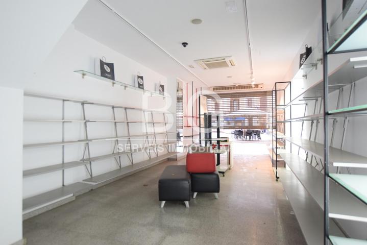 Local comercial en Zona Prime La Rambla photo 0