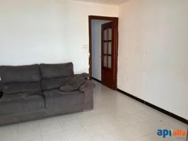 APIALIA presenta en EXCLUSIVA: Piso de 3 habitaciones a reformar photo 0