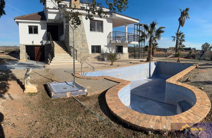 Unifamiliar En venta en Cm Cincuenta, 5, Valle Del Sol, Gea Y Truyols photo 0