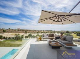Unifamiliar En venta en Avenida Mundo, Altaona Golf, Baños Y Mendigo photo 0