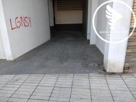 Garaje en venta en Calle Áurea Galindo, La Zarzuela - San José - Belén, Jaén photo 0