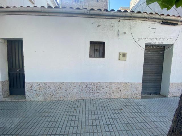 Casa o chalet en venta en Plaza de Andalucía, La Paz - Las Américas, Jaén photo 0