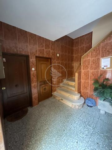 Venta piso en Linares photo 0