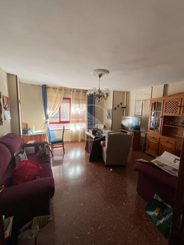 Venta piso en Paseo de Linarejos. photo 0