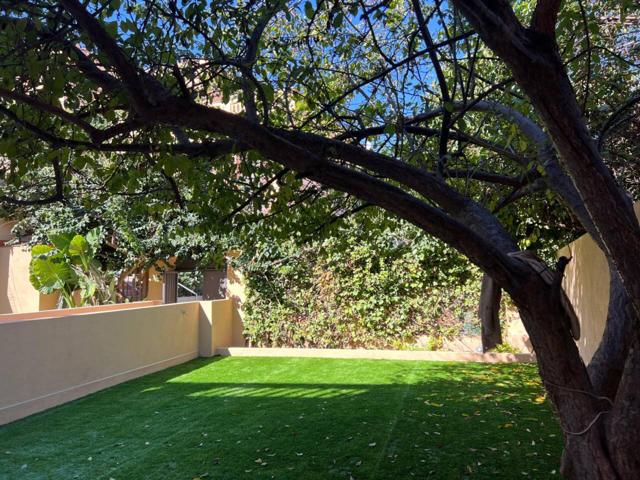 Piso en venta en El Poble-sec photo 0