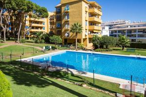 Piso En venta en Calahonda, Mijas Costa photo 0