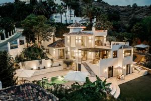 Casa - Chalet en venta en Marbella de 320 m2 photo 0