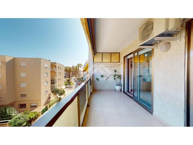 Piso En venta en València, 108, Salou photo 0