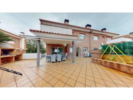 Casa pareada en venta en Cap de Salou photo 0