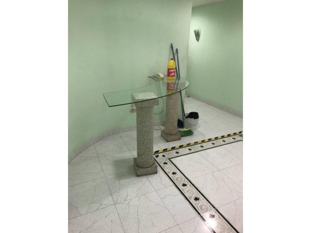 SE VENDE LOCAL ENTREPLANTA photo 0