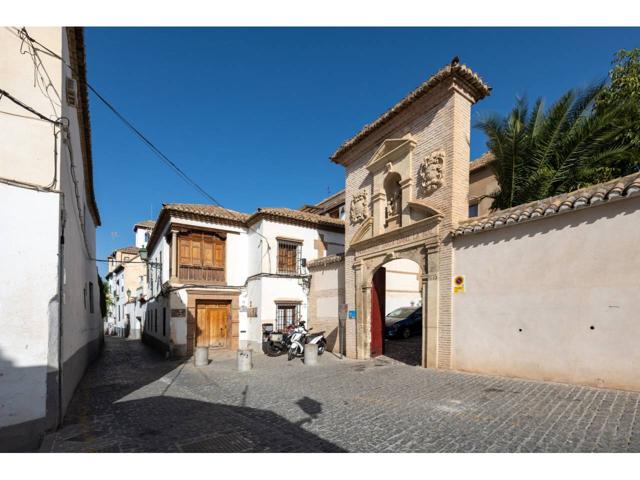 Oportunidad casa para rehabilitar de unos 80 m2 por planta, con posibilidad de sacar 2 o 3 viviendas. photo 0