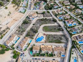 Terrenos Edificables En venta en Calp photo 0