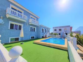 Villa En venta en Calp photo 0