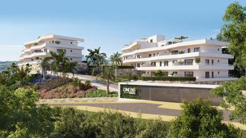 Apartamento de 3 dormitorios en ubicación privilegiada, Estepona photo 0