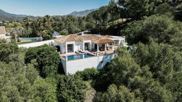 Villa de 4D con vistas increibles en la comunidad cerrada de El Madroñal photo 0