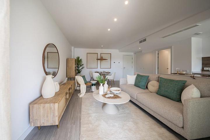 Nuevo proyecto en el centro de Estepona con 2 piscinas, gym y sala coworking photo 0