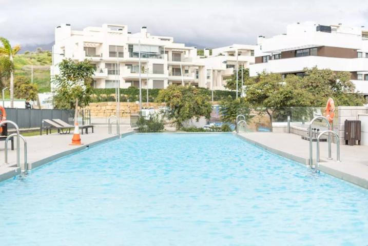 Apartamento en Las Mesas, Estepona photo 0