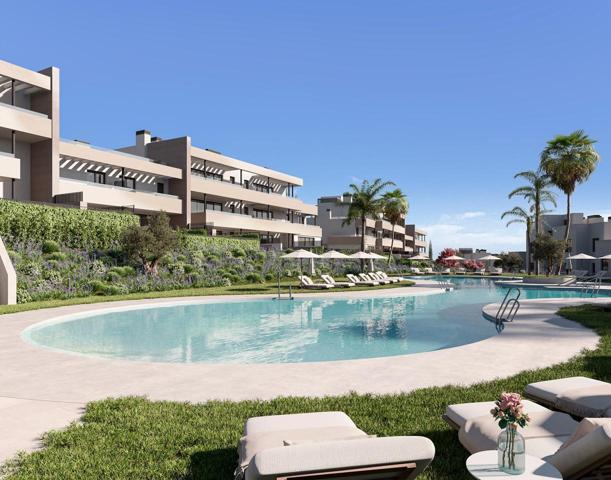 Apartamento en venta frente al campo de golf en Casares photo 0