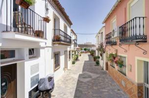 Adosado en el Centro de Estepona photo 0
