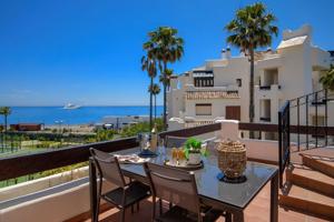 Ático en venta en estepona de 209 m2 photo 0