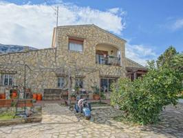 Villa En venta en Dénia photo 0