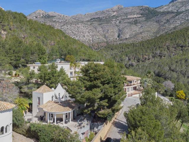 Villa En venta en Altea photo 0