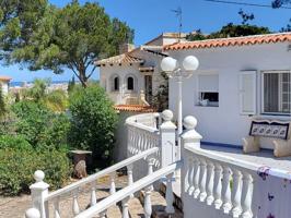 Villa En venta en Dénia photo 0